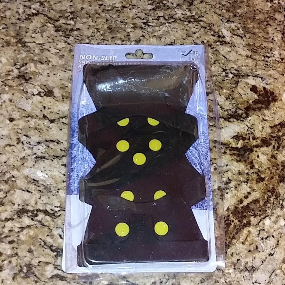 1016 Image Non-Slip Step & Ice Cleats